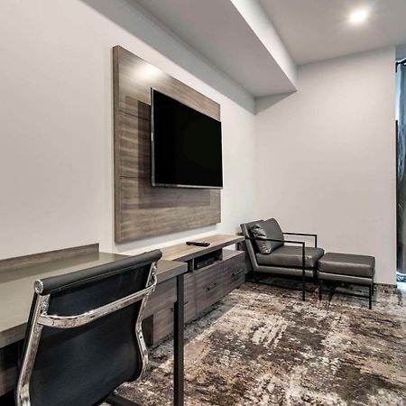 The Hue Hotel, Ascend Hotel Collection Κάμλουπς Εξωτερικό φωτογραφία