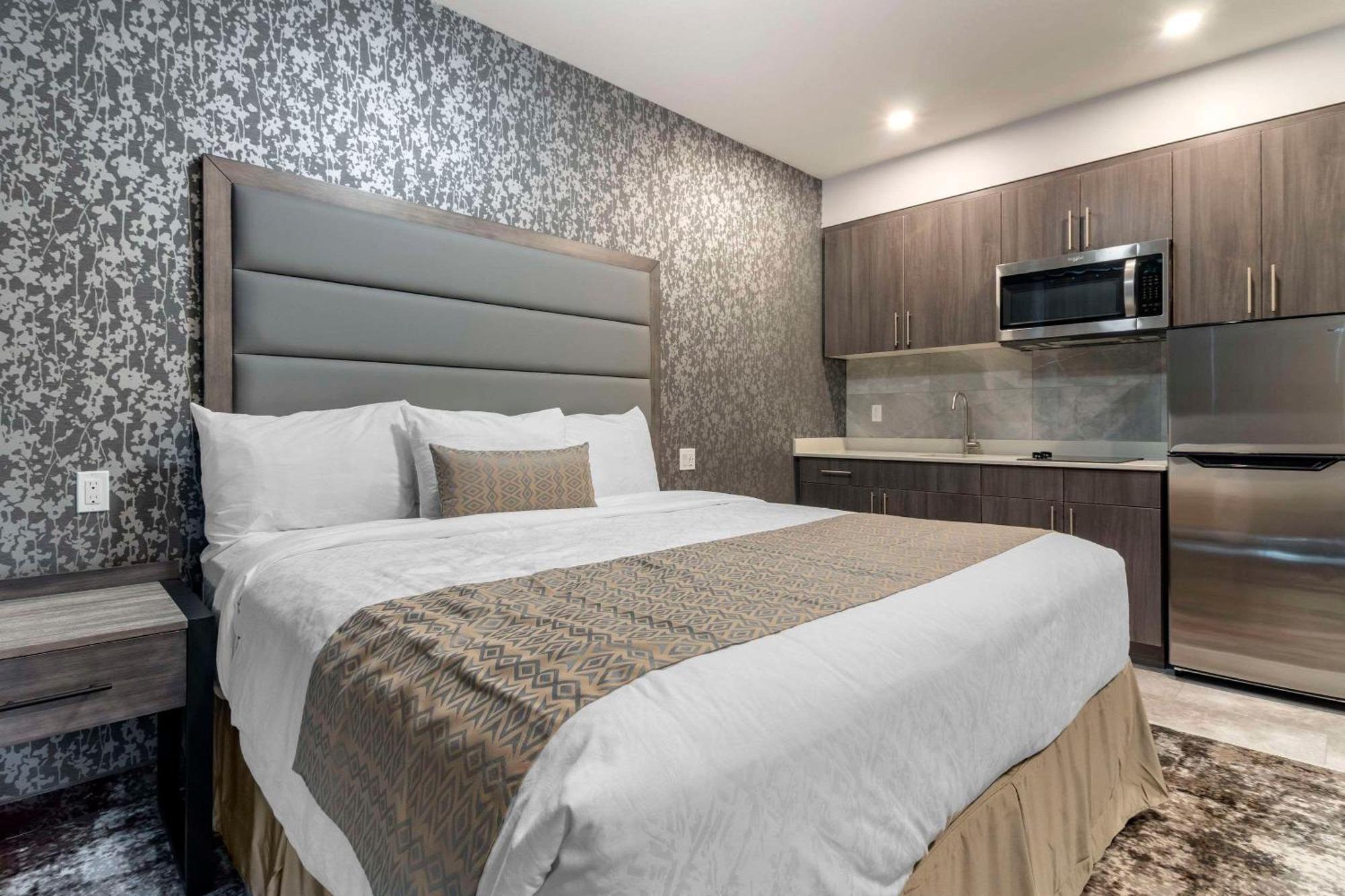 The Hue Hotel, Ascend Hotel Collection Κάμλουπς Εξωτερικό φωτογραφία